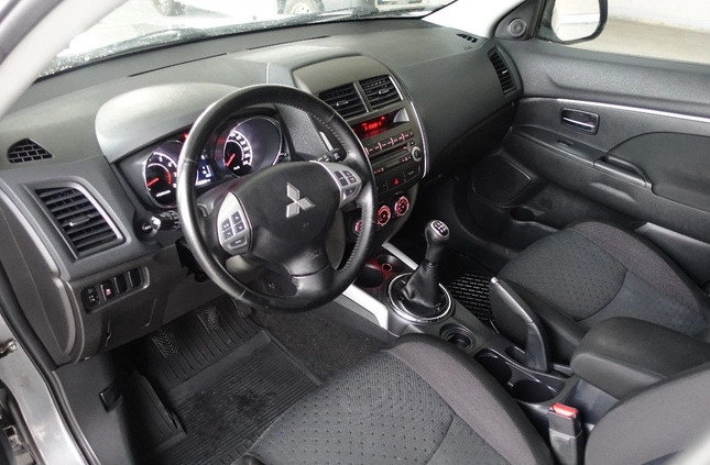 Mitsubishi ASX cena 36900 przebieg: 164000, rok produkcji 2012 z Alwernia małe 326